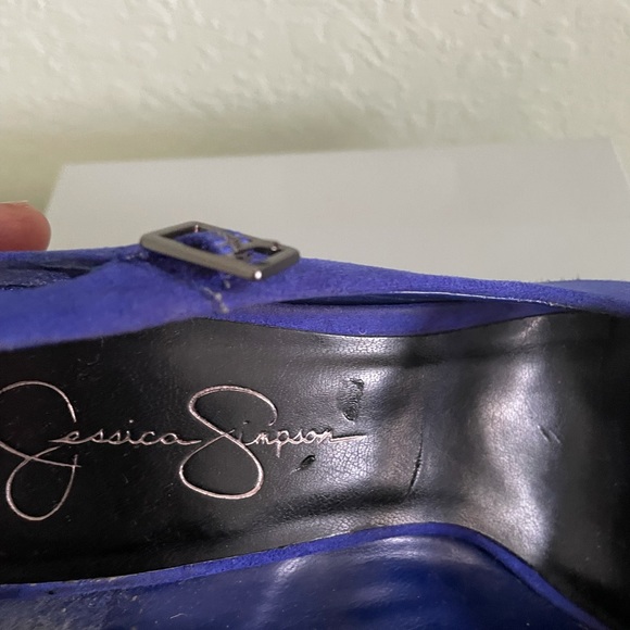 Heels - Picture 5 of 5